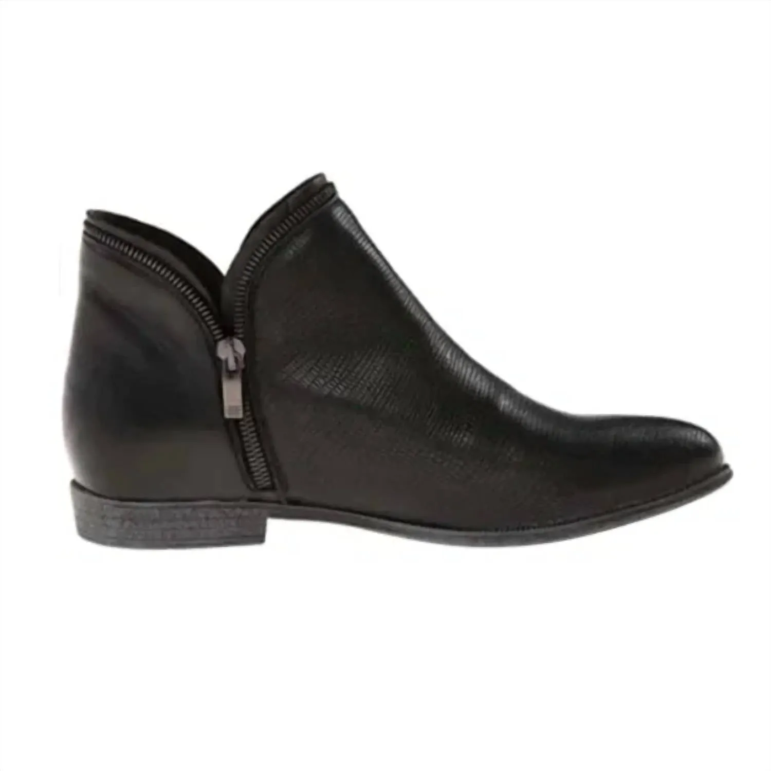 Women's Ireland Leather Booties In Black