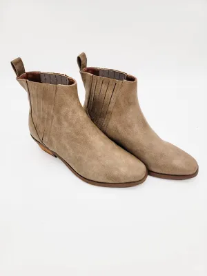 Women's Laverne Boot In Taupe
