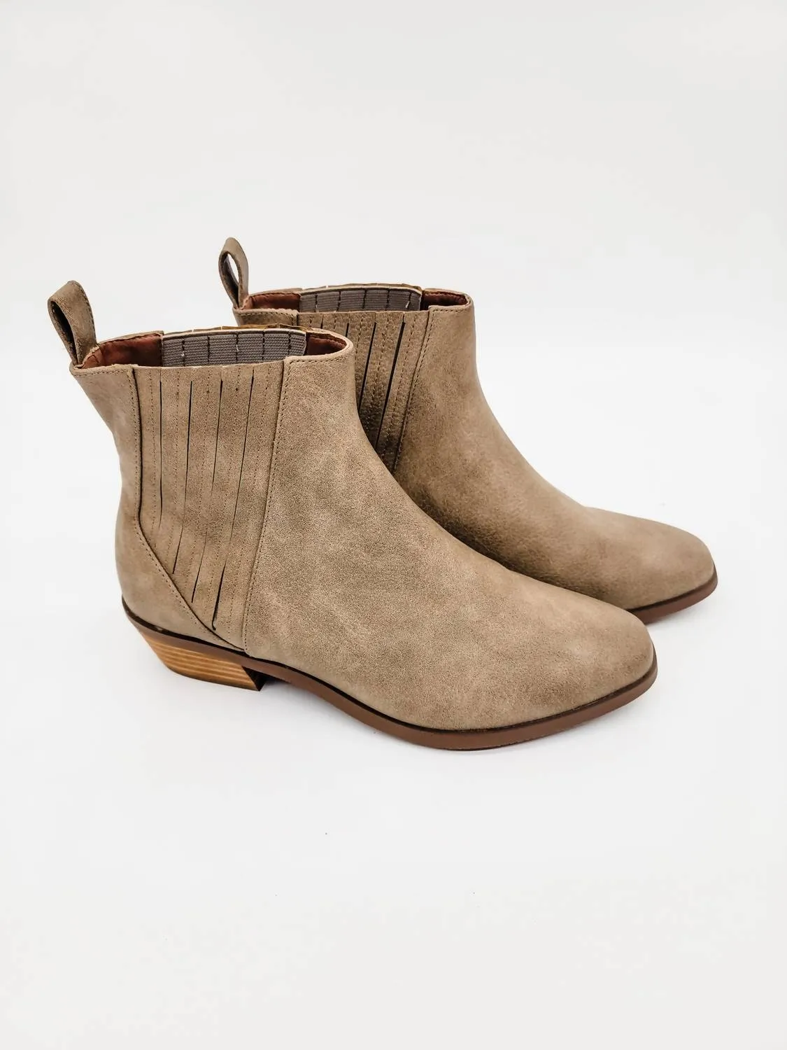 Women's Laverne Boot In Taupe