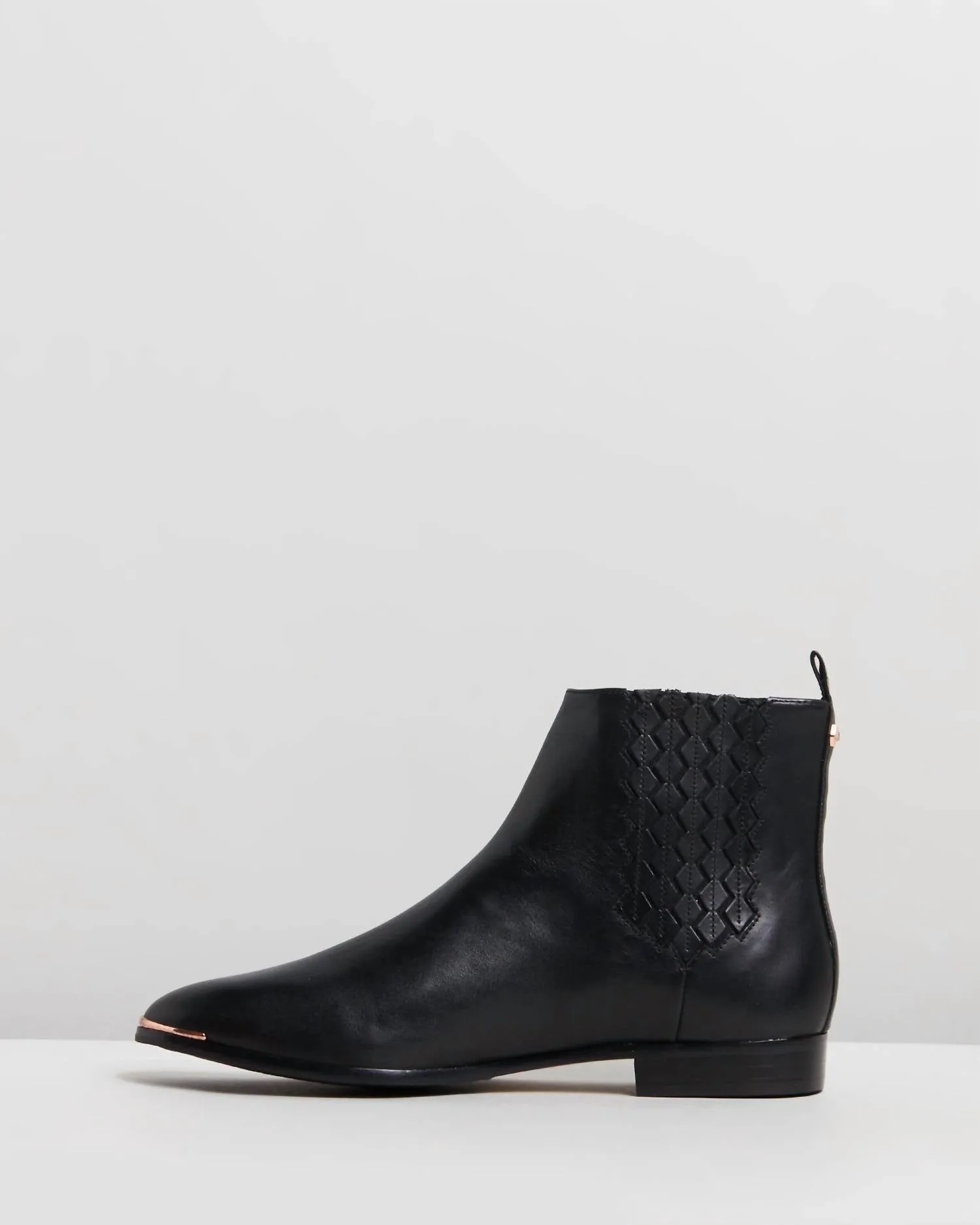 Women's Liveca Ankle Boot In Black