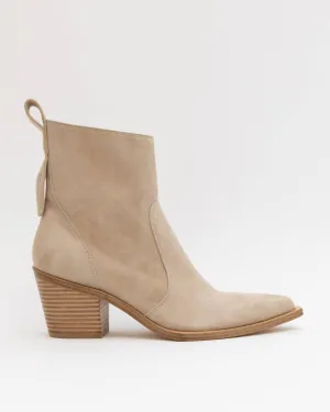 Women's Nashville Boot In Beach