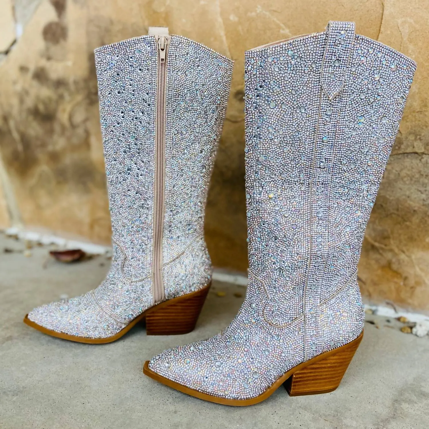Women's Nashville Glitz & Glam Rhinestone Boots In Silver
