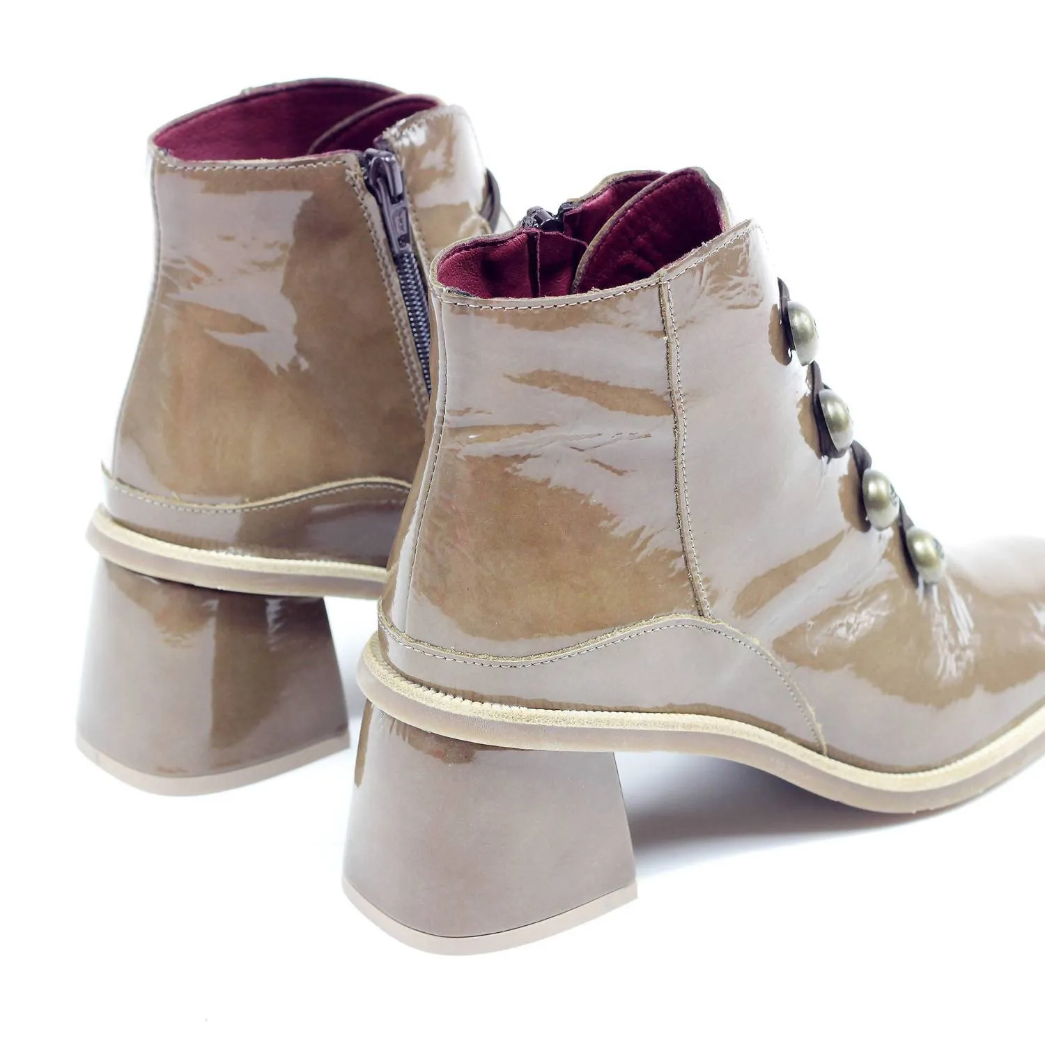 Women's Olga Boots In Earth Patent Leather