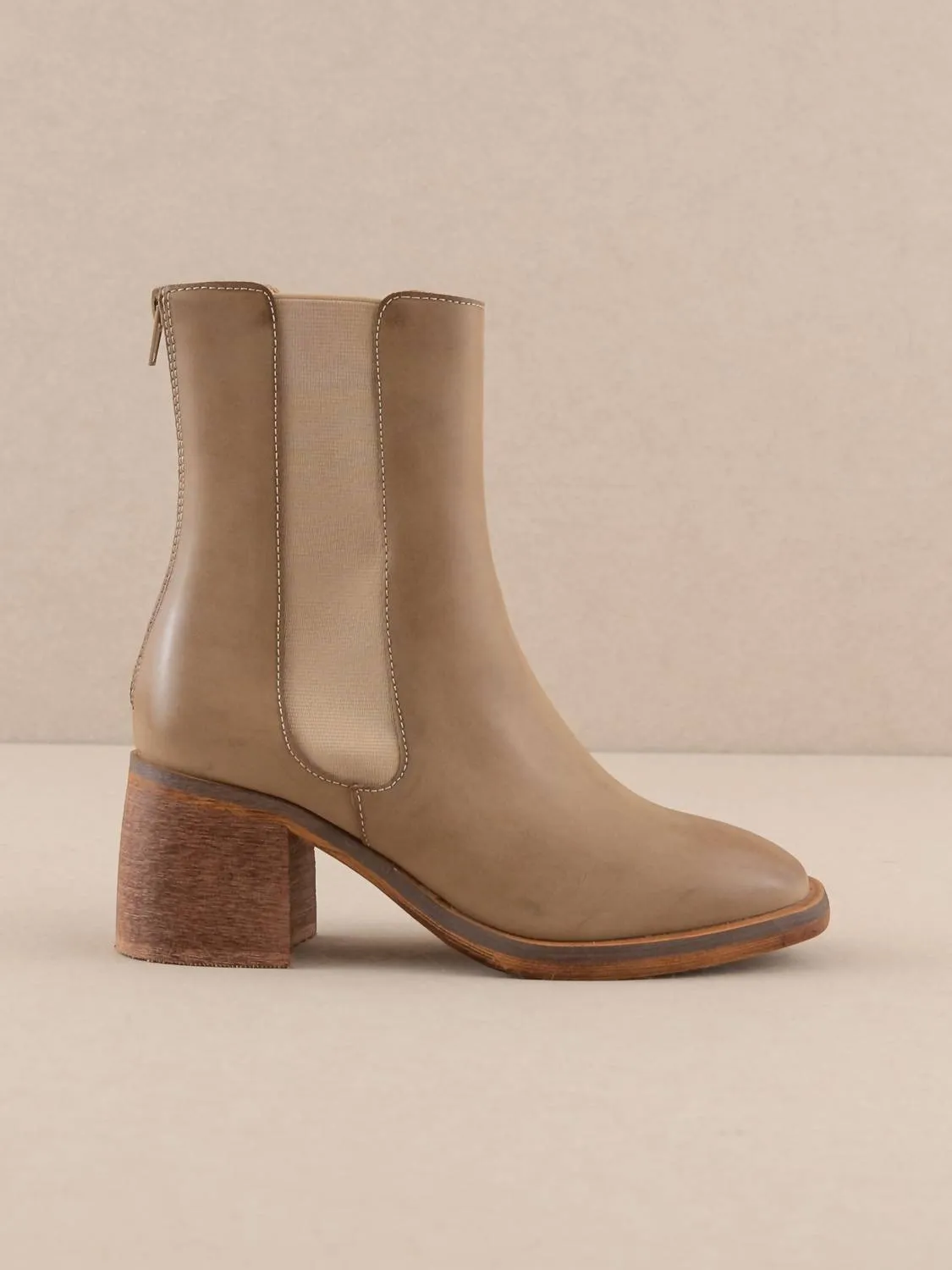 Women's Olivia Heeled Booties In Dune