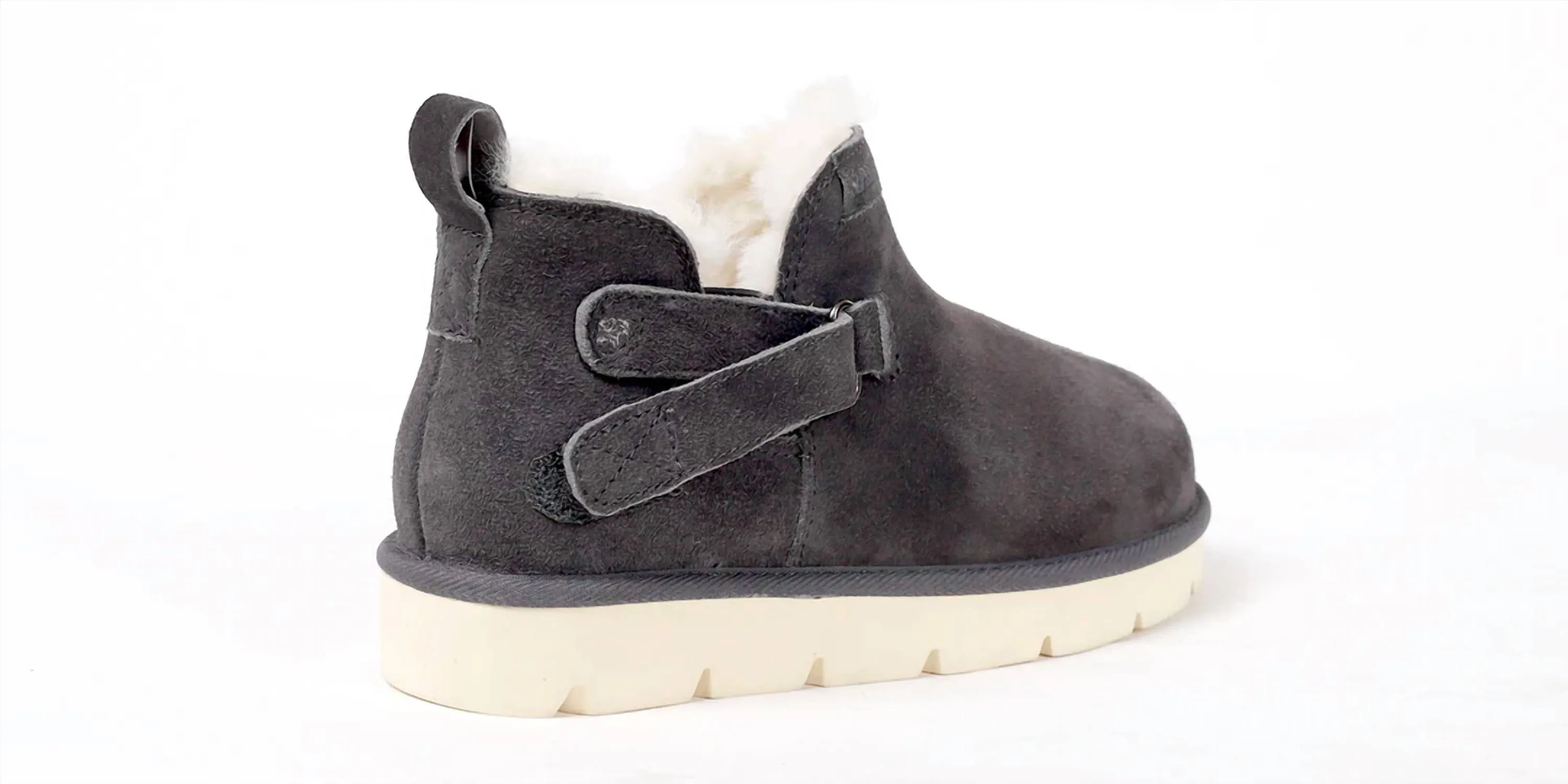 Women's Ongi Boots In Charcoal