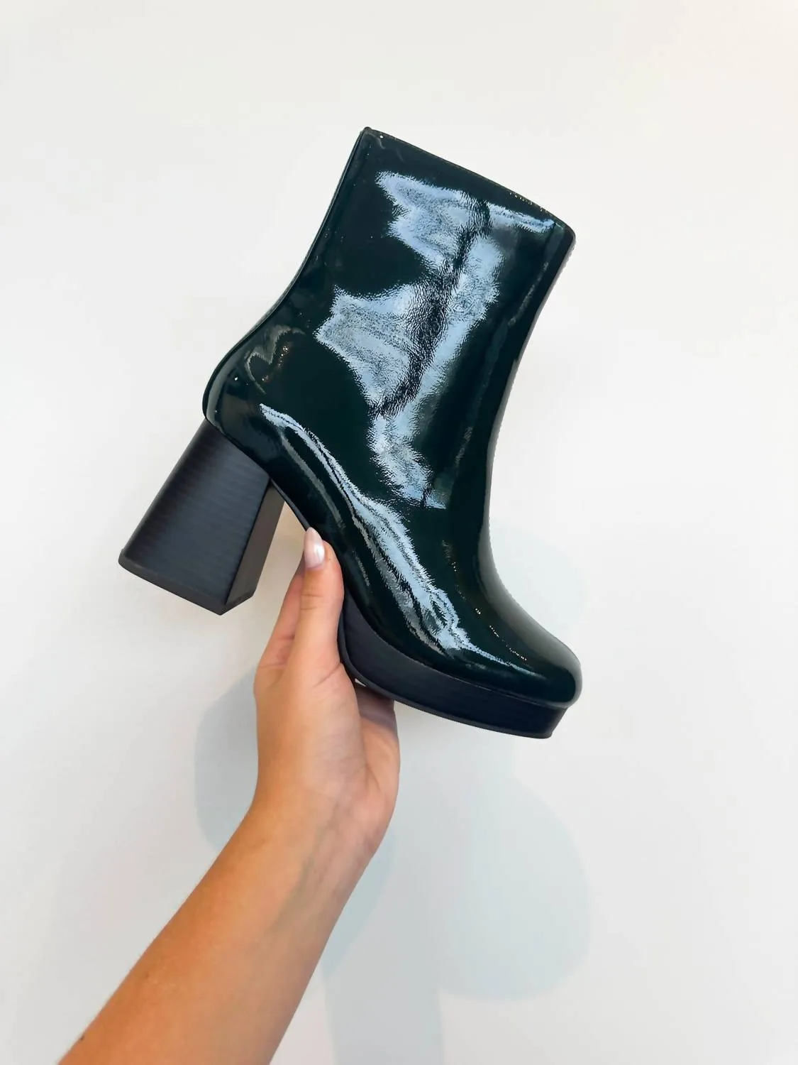 Women's Patent Vegan Leather Bootie In Hunter Green