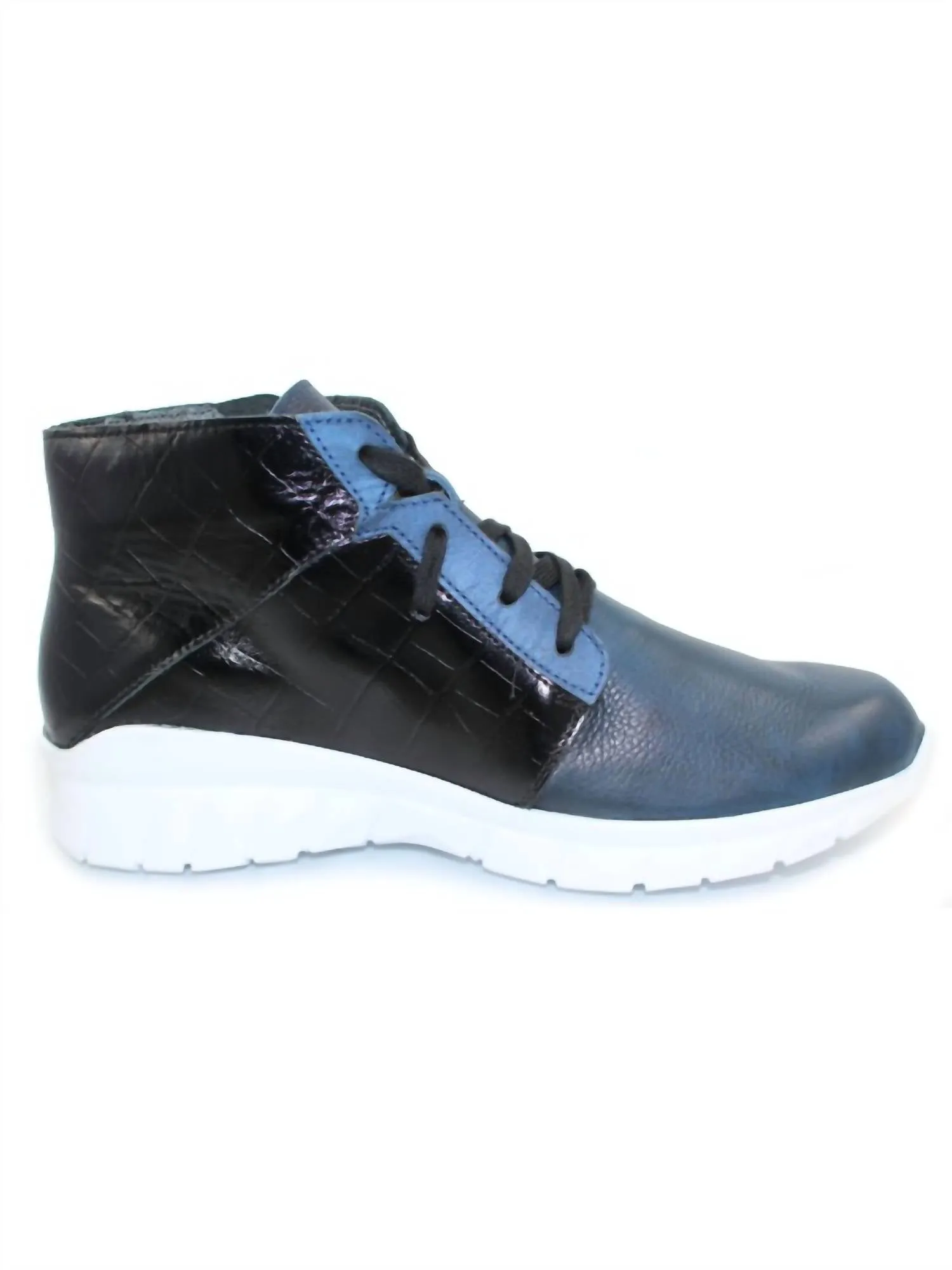 Women's Polaris Ankle Boot In Soft Ink Black Croc Polar