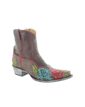Women's Short Goat Boots In Brass/red