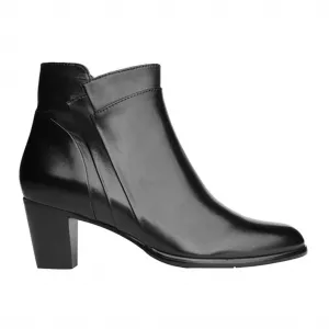 Women's Sonia 137 Glove Leather Bootie In Black/navy/piombo