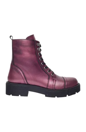 Women's Tigar 02 Lug Sole Bootie In Bordeaux