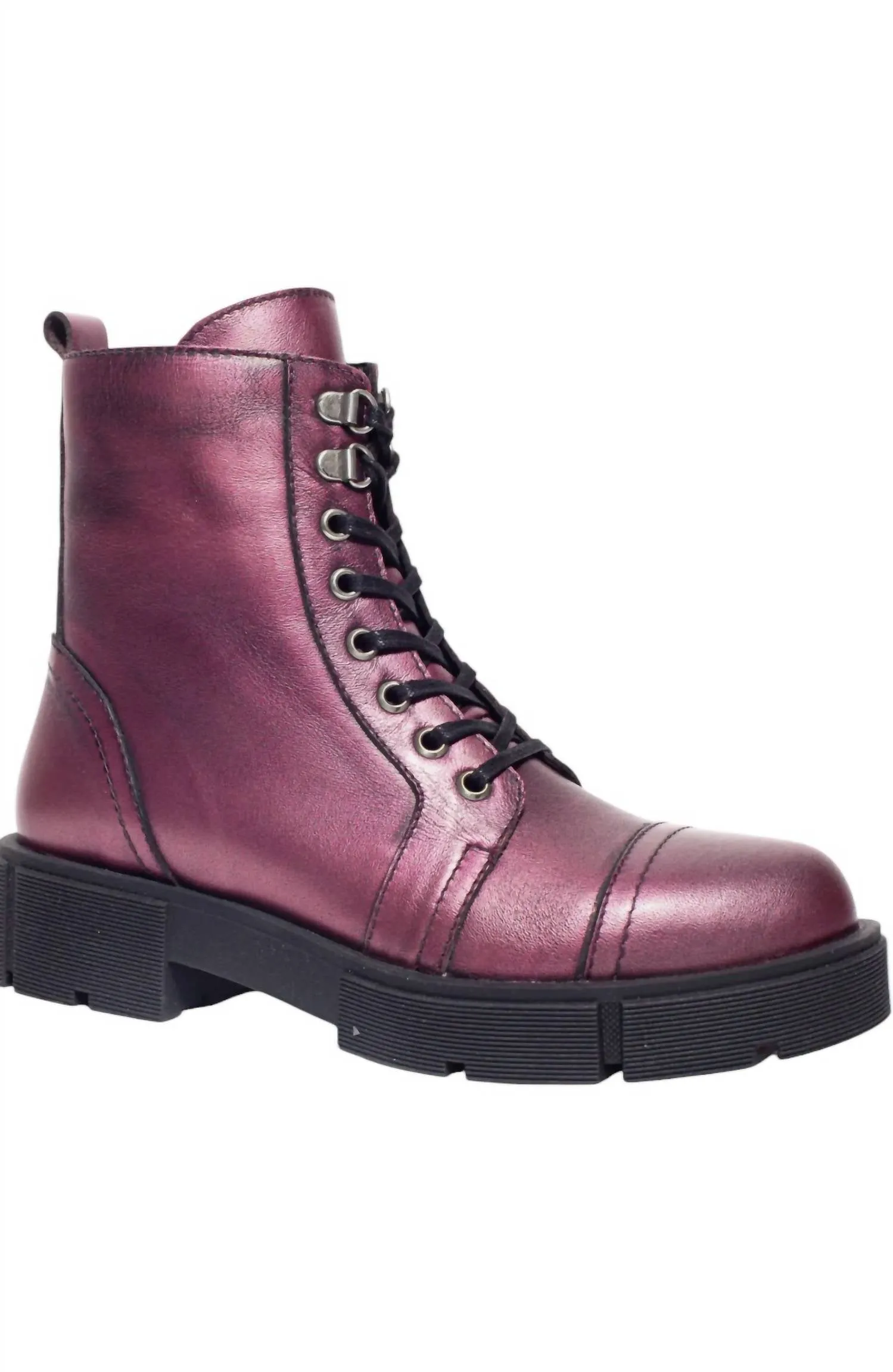 Women's Tigar 02 Lug Sole Bootie In Bordeaux