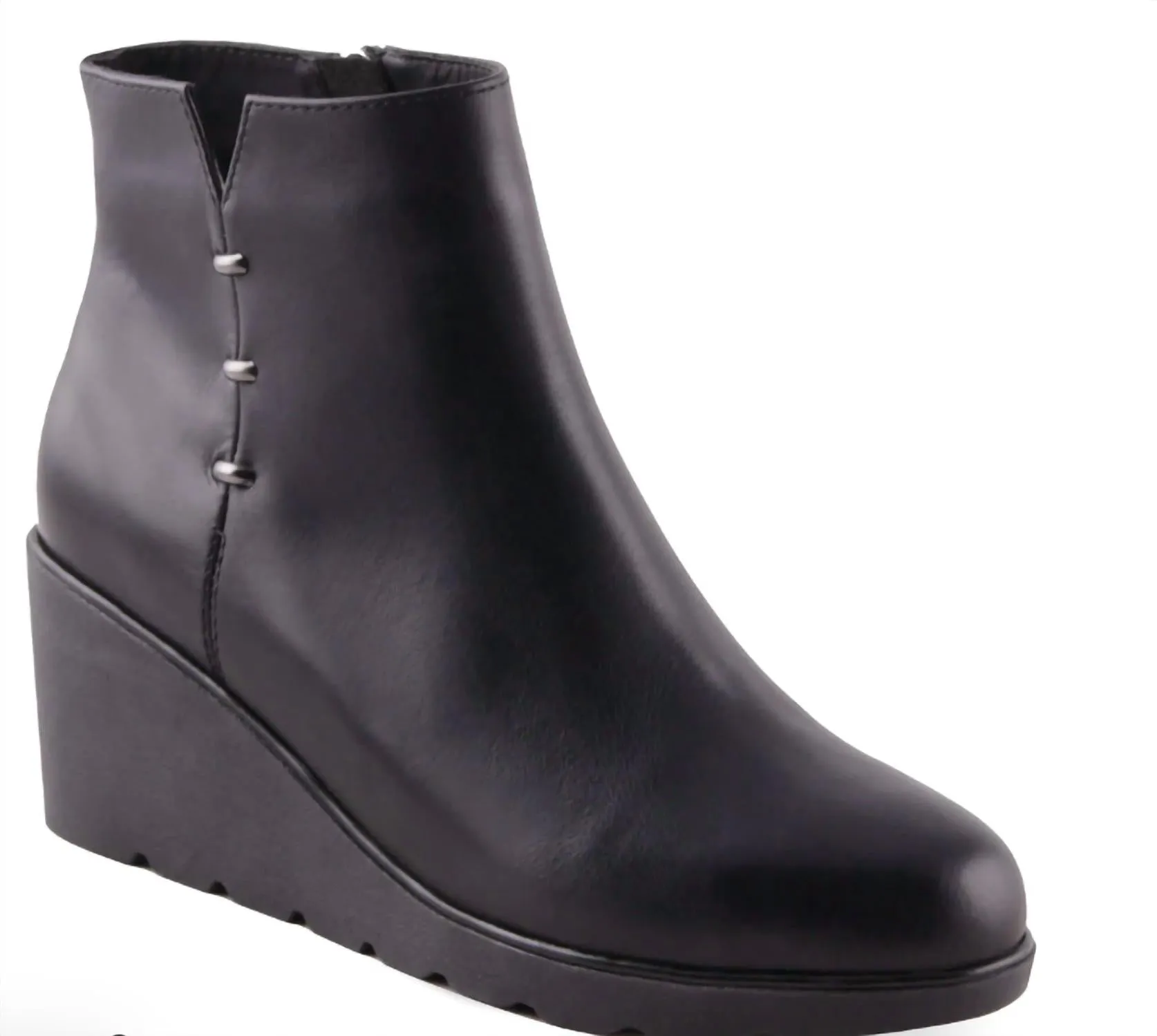 Women's Tulip Waterproof Boot In Black Leather