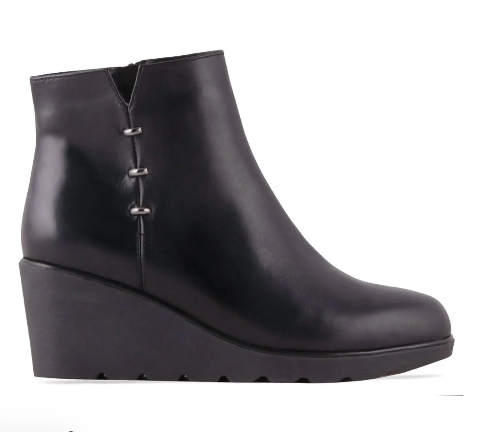 Women's Tulip Waterproof Boot In Black Leather