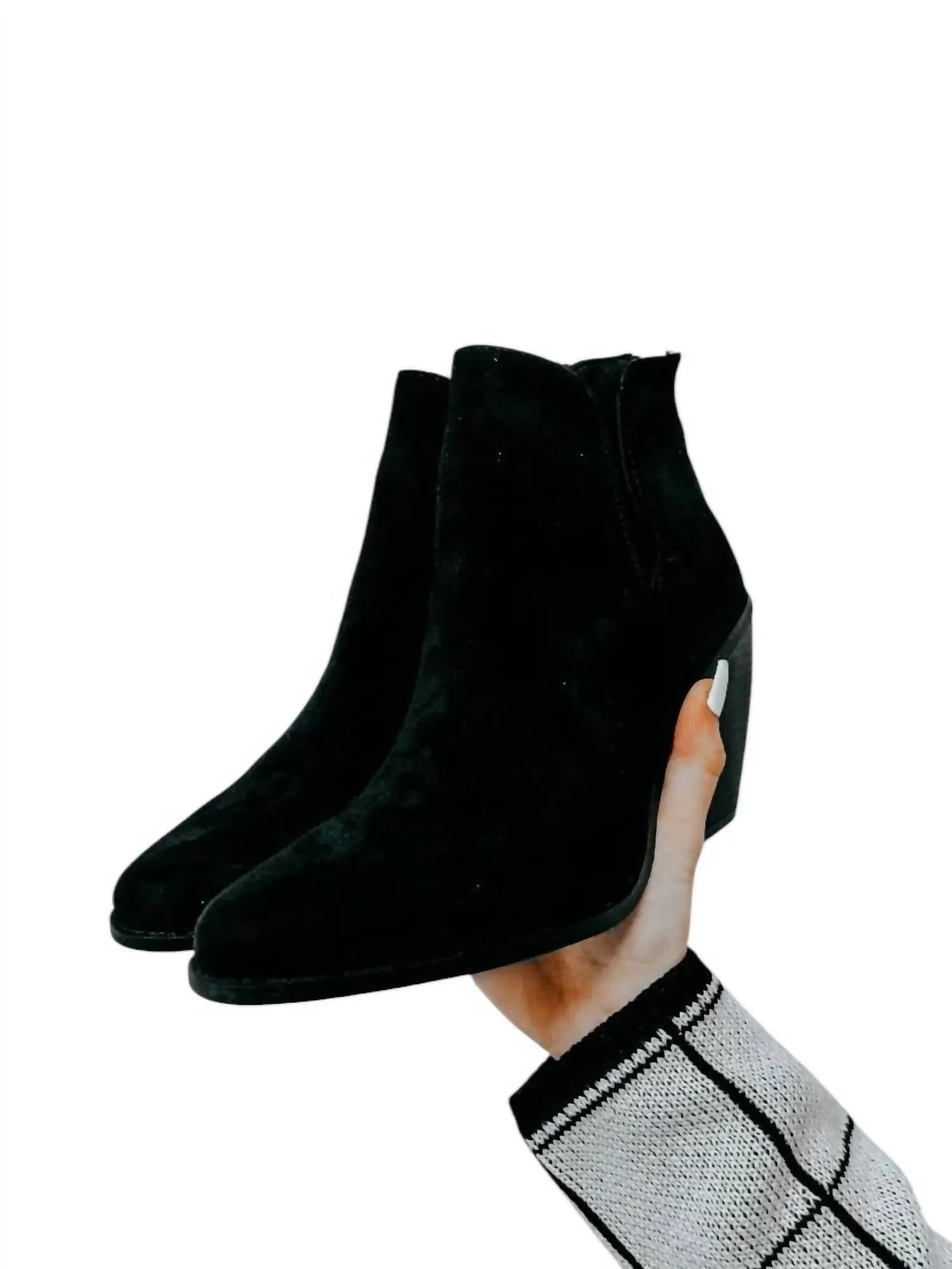 Women's Vella-15 Boots In Black