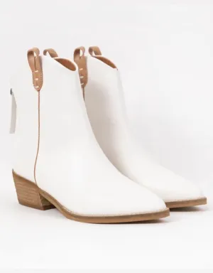 Women's Victoria Bootie In White