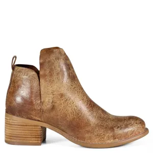 Women's Win Doe Booties In Tan