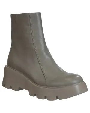 Women's Xenus Platform Ankle Boots In Greige