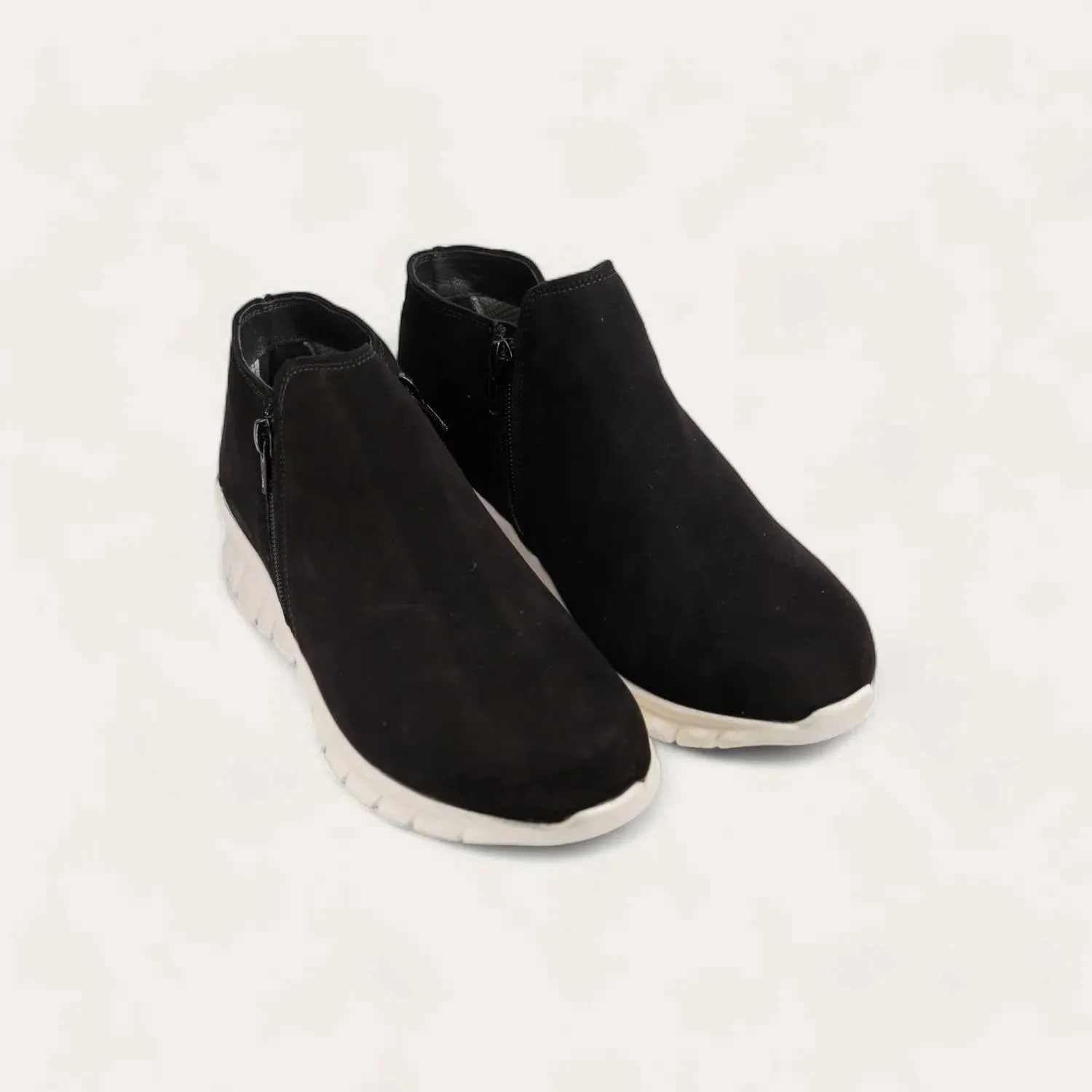 Women's Zodiac Booties - Medium In Black Velvet