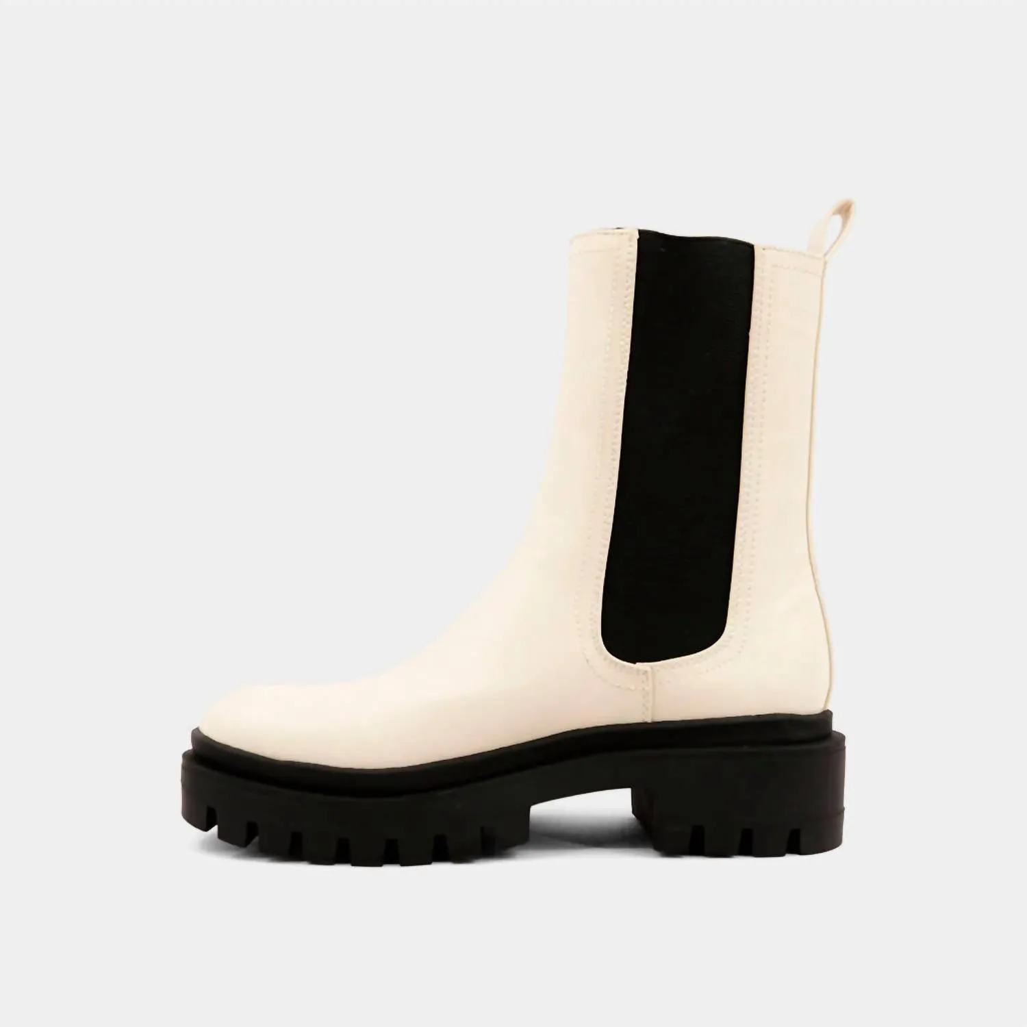 Yusnan Boots In Off White